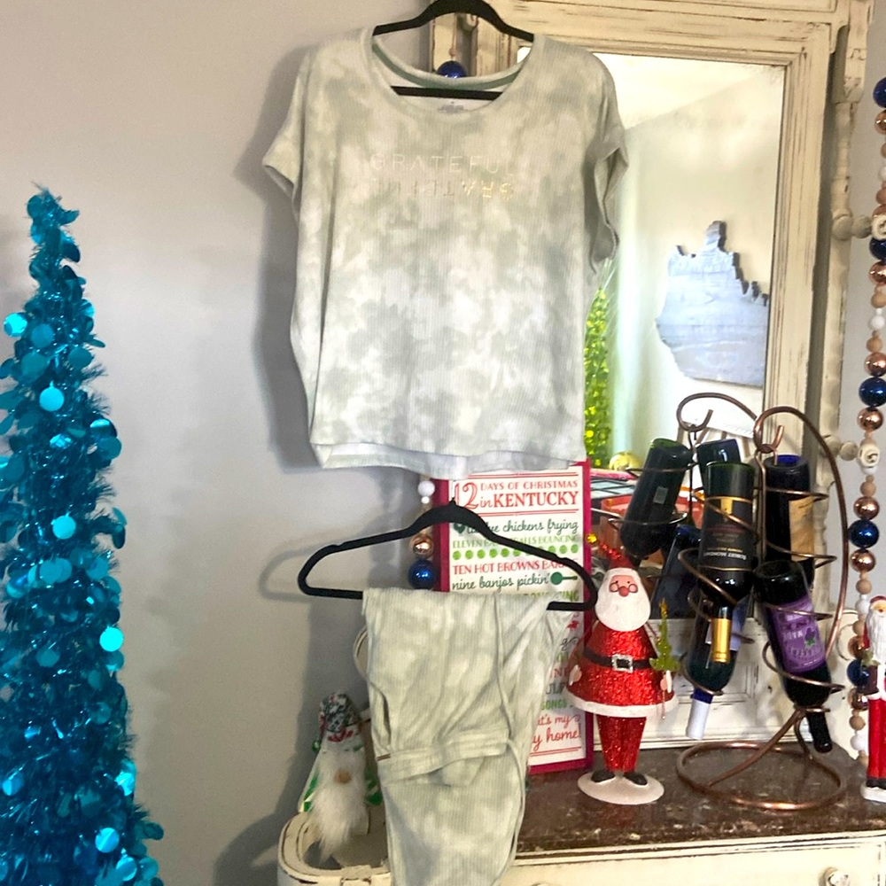 Pajama set. Danskin